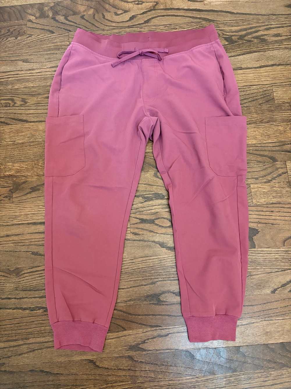 Mandala Women’s Deep Mauve 9 pocket Jogger Pants Large Petite